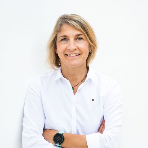 Team03_1000x1000 Monika Lindner